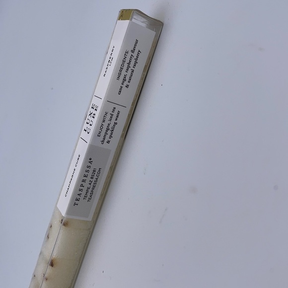 Teaspressa Luxe Champagne sugar cubes RASPBERRY 1 pack 12 - Picture 4 of 5